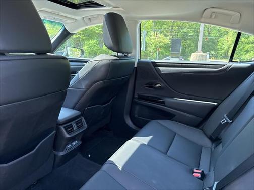 2024 Lexus ES 350 Base