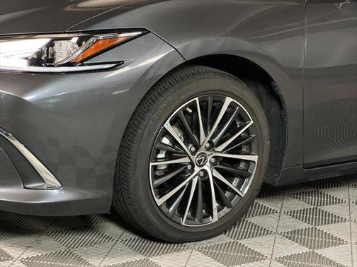 2024 Lexus ES 350 Base