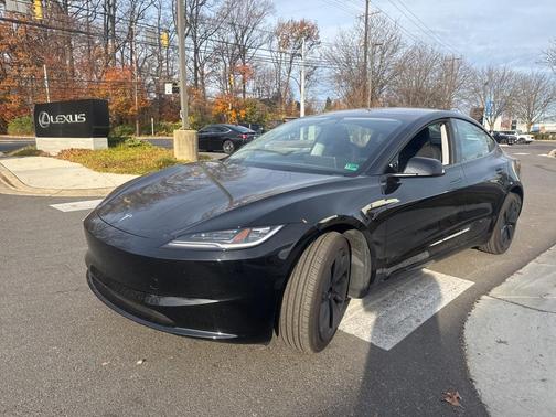 2025 Tesla Model 3 Long Range