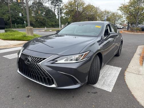 2024 Lexus ES 350 Base