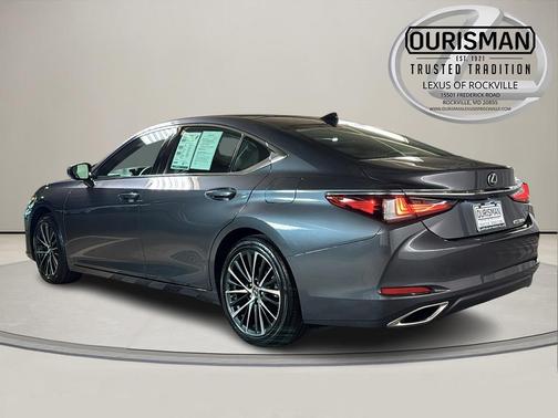 2024 Lexus ES 350 Base