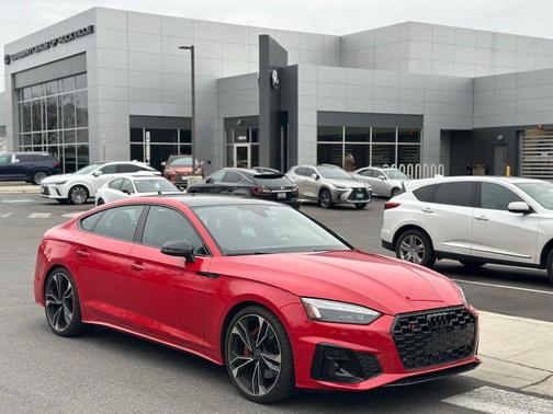 Progressive Red Metallic 2024 Audi S5 Premium Plus TFSI quattro Tiptronic