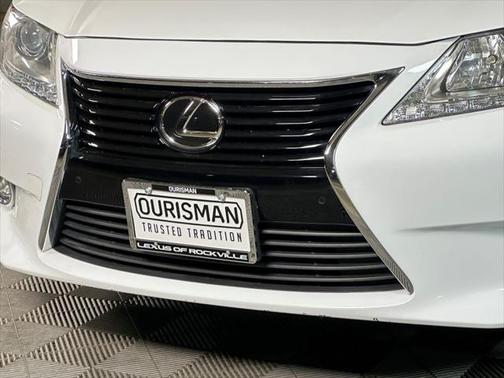 2015 Lexus ES 350 Crafted Line