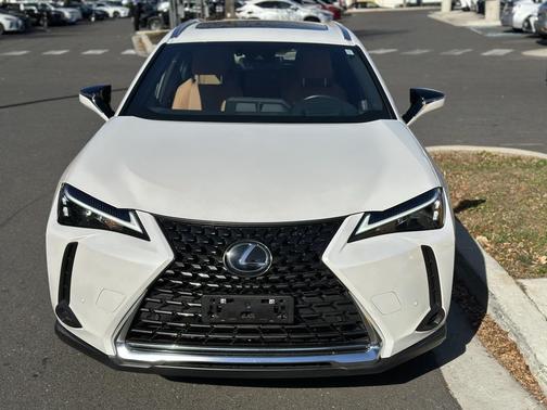 2024 Lexus UX 250h Base