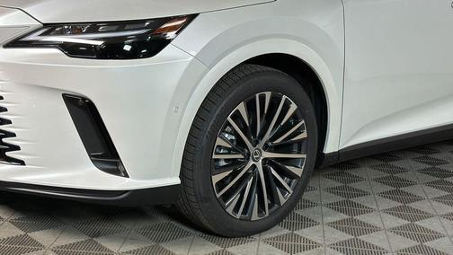Eminent White Pearl 2026 Lexus RX 350 Premium