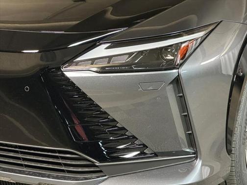 2025 Lexus RZ 450e Premium