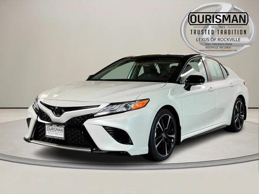 2020 Toyota Camry XSE
