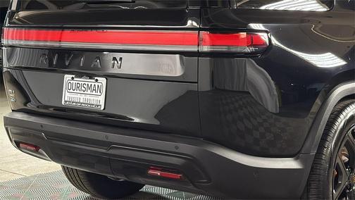 2022 Rivian R1S Launch Edition