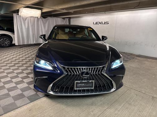 2024 Lexus ES 350 Base