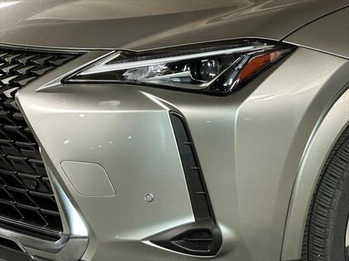 2022 Lexus UX 250h Base