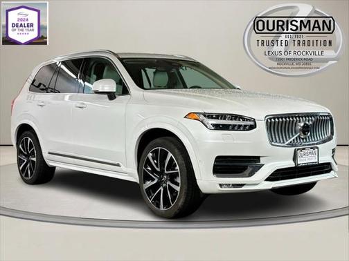 2023 Volvo XC90 B5 Plus
