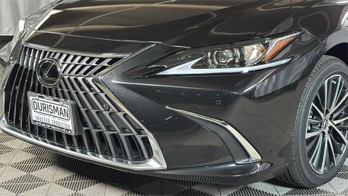 2025 Lexus ES 350 Base