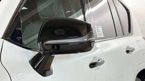 2026 Lexus LX 700h Luxury