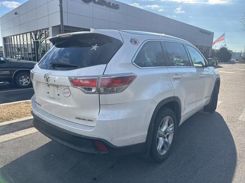 2016 Toyota Highlander Limited