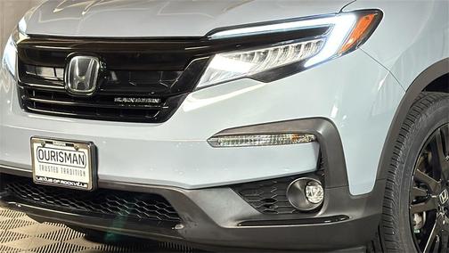 2022 Honda Pilot AWD Black Edition