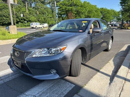 Nebula Gray Pearl 2014 Lexus ES 350 Base