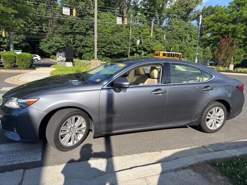 Nebula Gray Pearl 2014 Lexus ES 350 Base