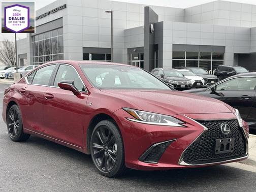 2023 Lexus ES 300h Base