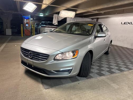 2014 Volvo S60 T5