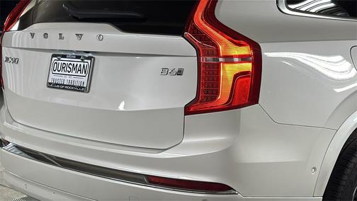 2023 Volvo XC90 B6 Plus 7-Seater