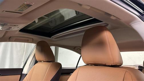 2016 Lexus ES 300h Base