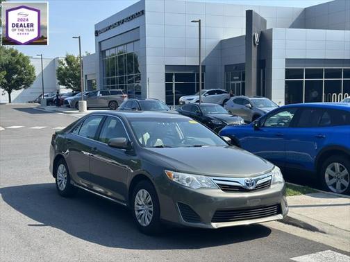 2014 Toyota Camry Hybrid LE