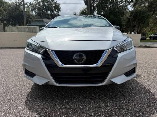 2020 Nissan Versa 1.6 S