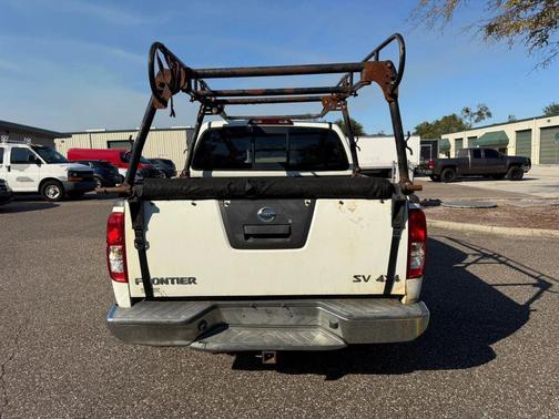 2017 Nissan Frontier SV