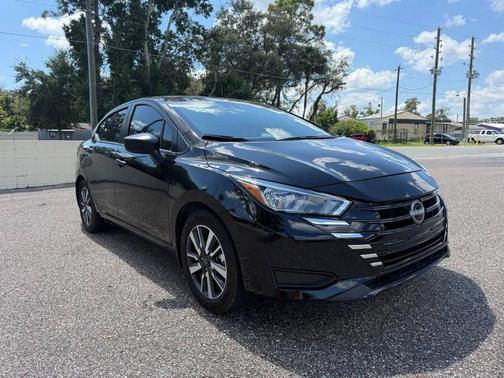 2024 Nissan Versa 1.6 S