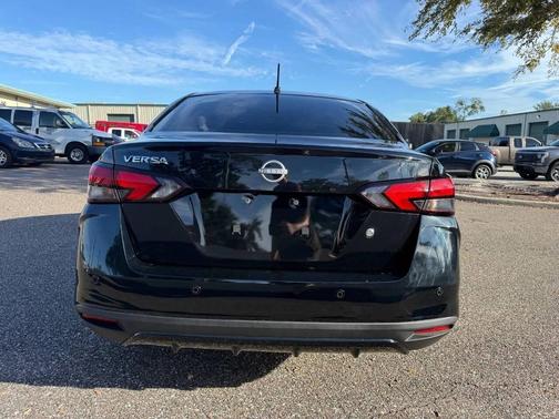 2024 Nissan Versa 1.6 S