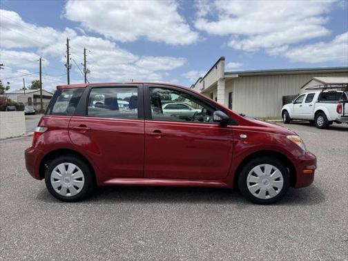 2006 Scion xA Base 4dr Hatchback w/Automatic