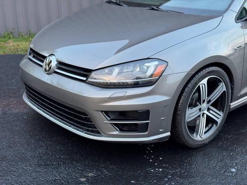 2016 Volkswagen Golf R 2.0T DSG