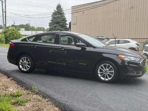 2019 Ford Fusion Hybrid SE