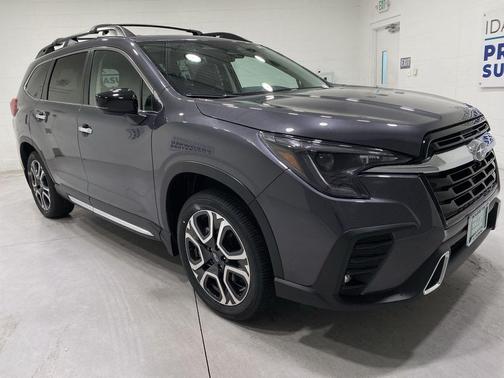 Magnetite Gray Metallic 2026 Subaru Ascent Touring 7-Passenger
