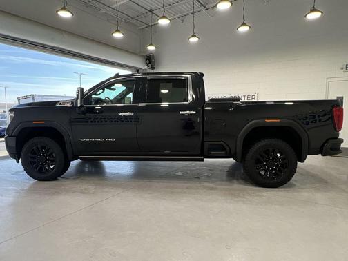 Ebony Twilight Metallic 2021 GMC Sierra 2500 Denali