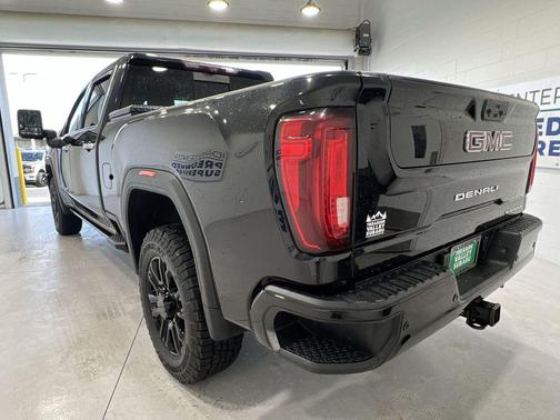 Ebony Twilight Metallic 2021 GMC Sierra 2500 Denali