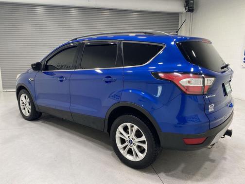 LIGHTNING BLUE METALLIC 2018 Ford Escape SEL