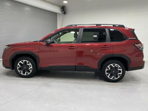 Crimson Red Pearl 2025 Subaru Forester Premium