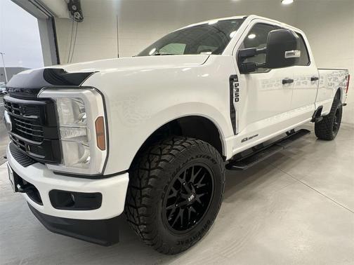 2024 Ford F-350 XLT