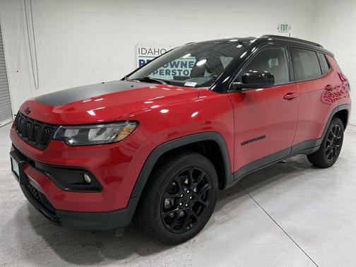 Redline Pearlcoat 2023 Jeep Compass Latitude
