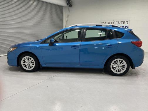 Island Blue Pearl 2017 Subaru Impreza 2.0i Premium