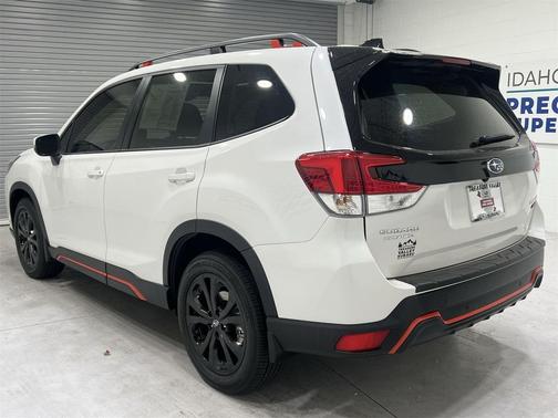 2024 Subaru Forester Sport