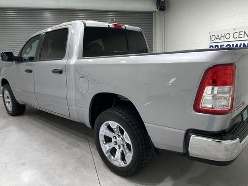 Billet Silver Metallic Clearcoat 2023 RAM 1500 Big Horn/Lone Star