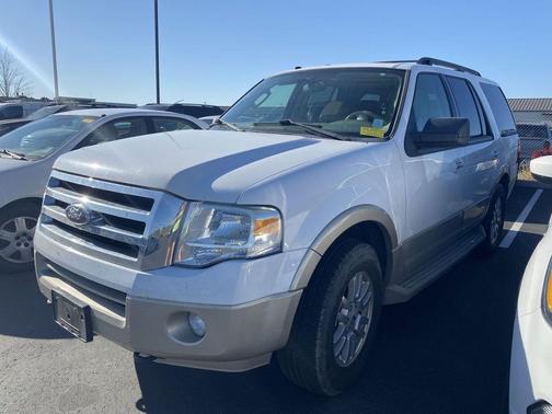 White 2010 Ford Expedition Eddie Bauer