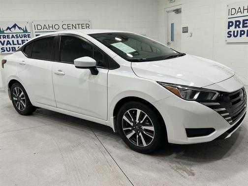 2024 Nissan Versa 1.6 SV