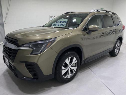 Autumn Green Metallic 2025 Subaru Ascent Premium 7-Passenger