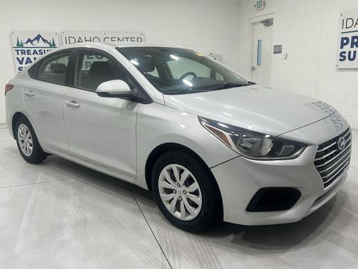 2021 Hyundai Accent SE