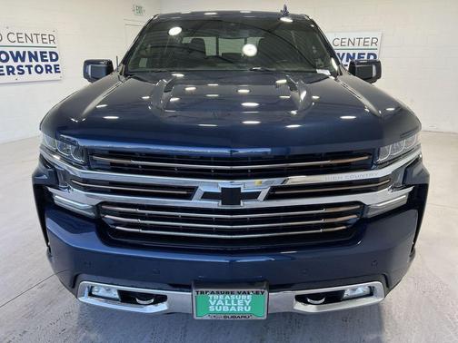 2022 Chevrolet Silverado 1500 High Country