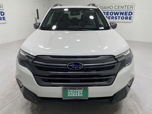 Crystal White Pearl 2026 Subaru Forester Premium