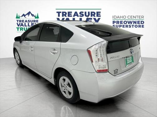 2010 Toyota Prius III